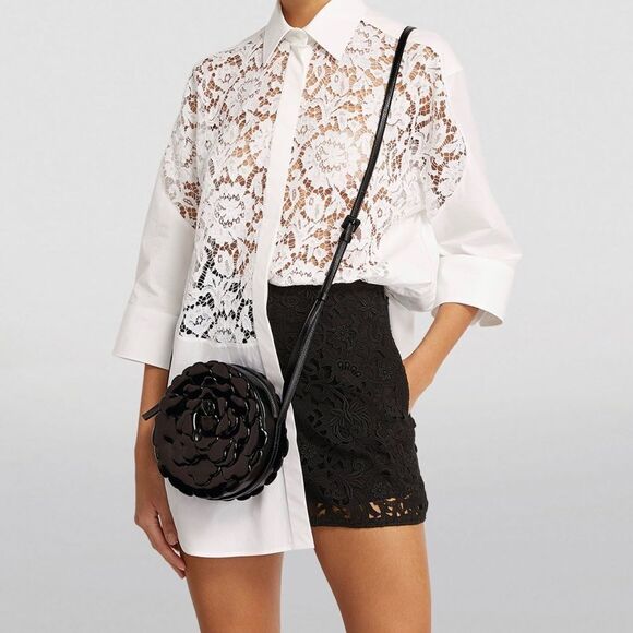 Valentino Garavani 03 Rose Edition Atelier round crossbody bag - Picture 2 of 13